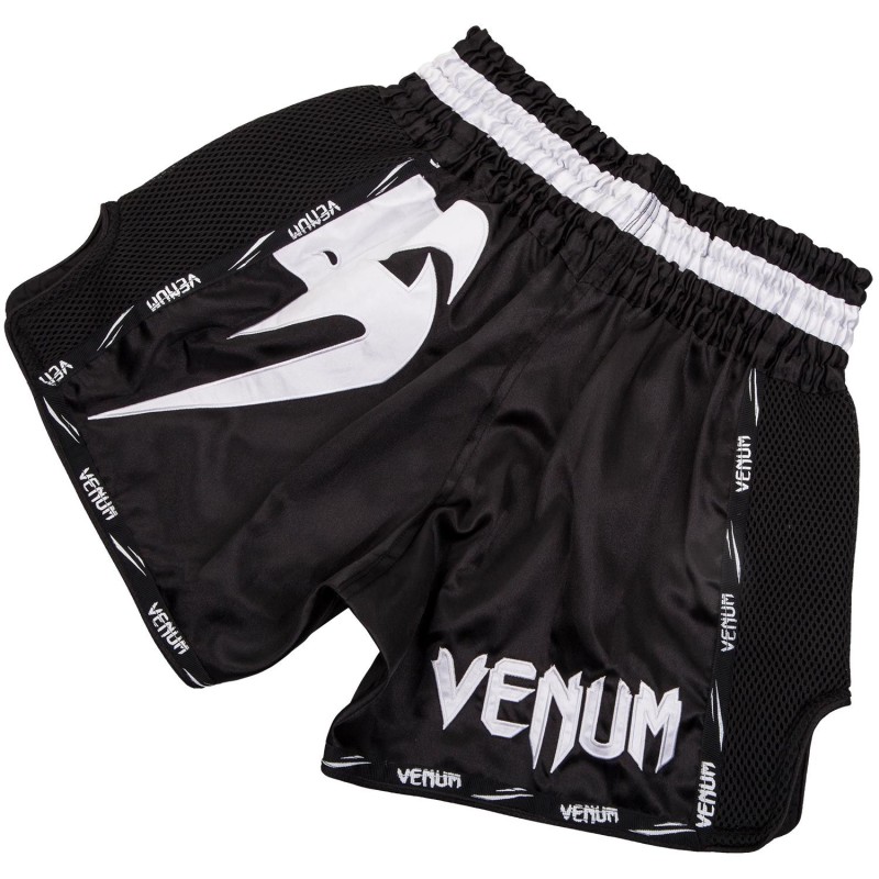 Muay Thai Venum Giant Shorts