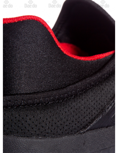 Zwarte 'Action'-schoenen Daedo