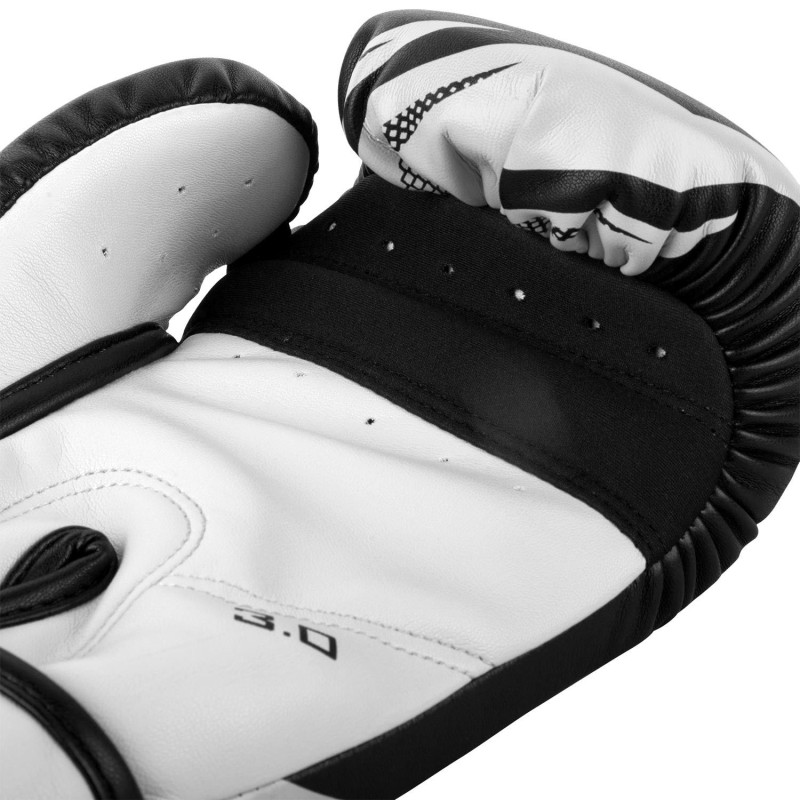 GANTS DE BOXE VENUM CHALLENGER 3.0 - NOIR/BLANC