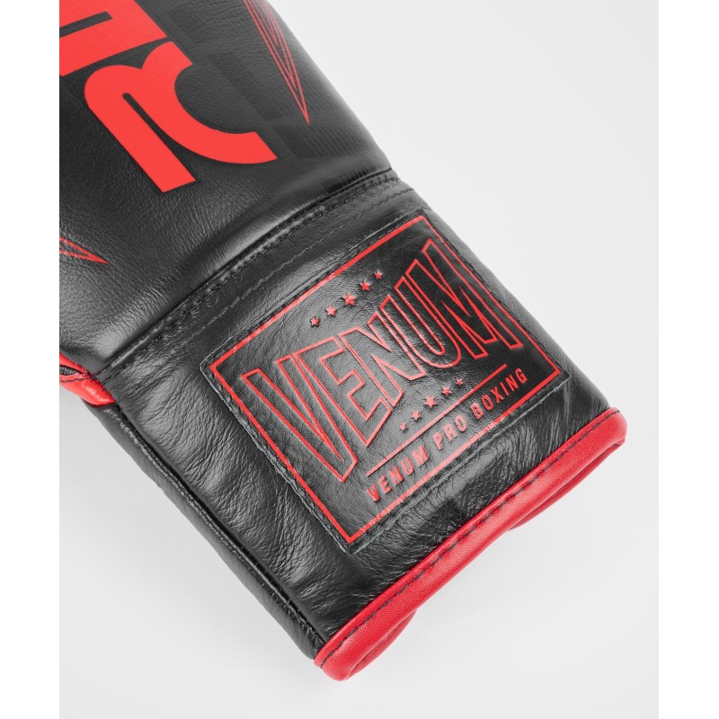 GANTS DE BOXE OFFICIELS À LACETS RWS X VENUM - NOIR