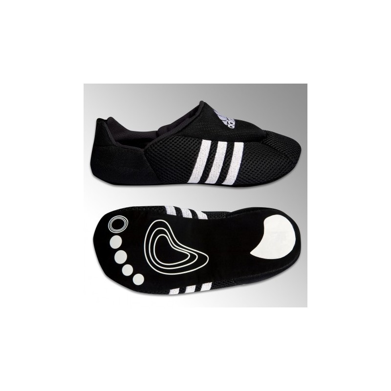 Chaussons d'intérieur adidas
