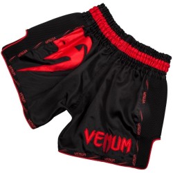 Short Muay Thai Venum Giant - Noir/Rouge 2